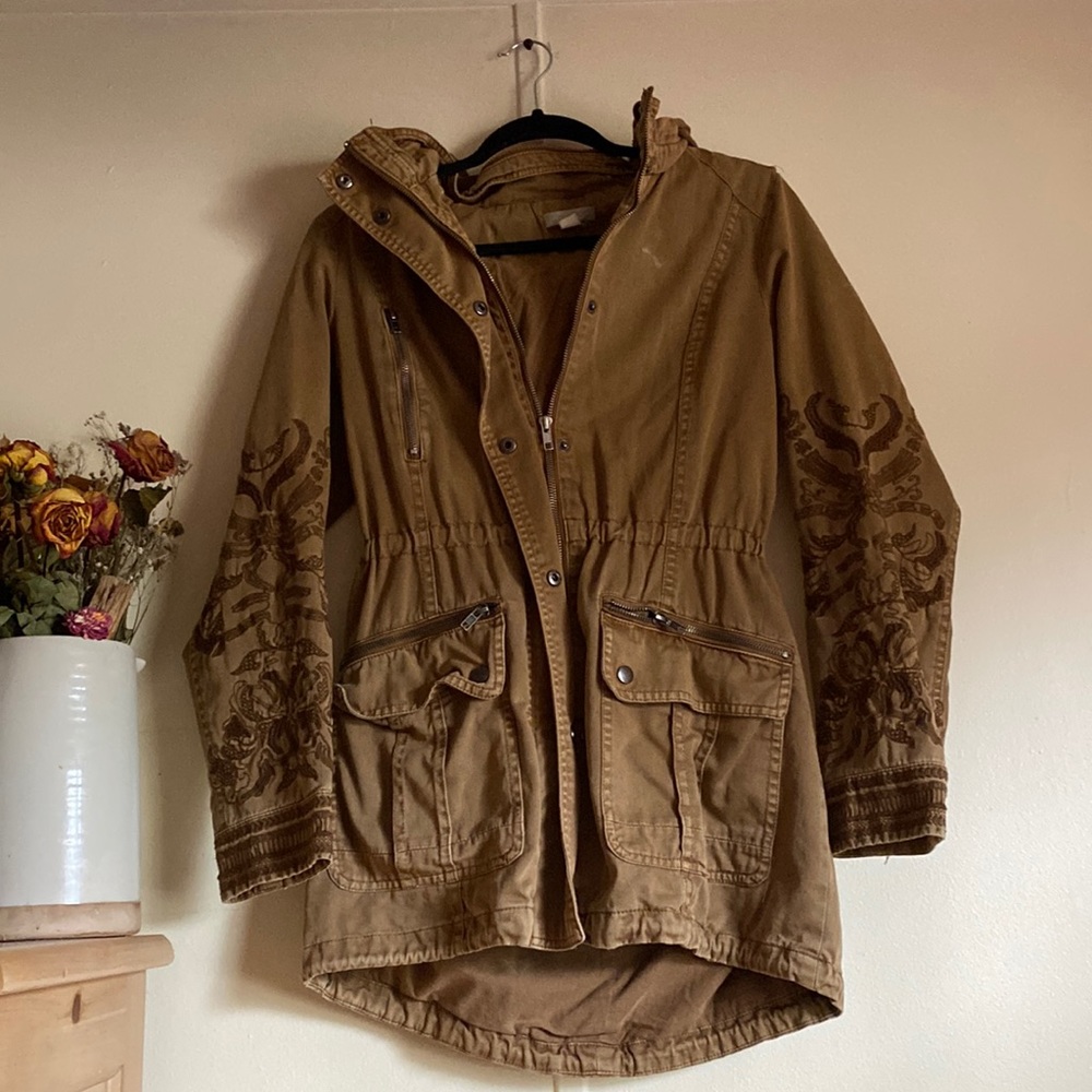 Embroidered Hooded Jacket